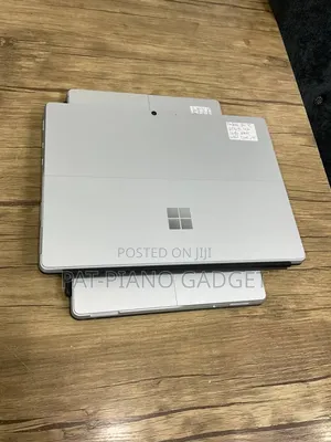 Laptop Microsoft Surface Pro 9 16GB Intel Core I7 SSD 256GB