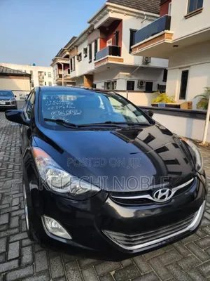 Hyundai Elantra GLS Sedan FWD (1.8L 4cyl 6M) 2013 Black