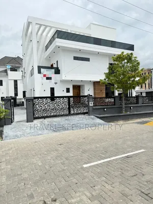 Furnished 5bdrm Mansion in Private Estate Osapa for sale