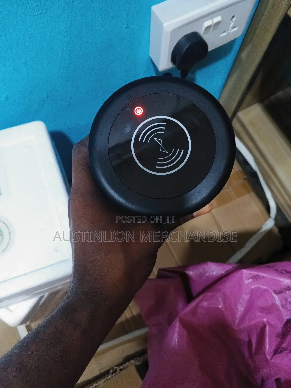 Wireless Table Socket