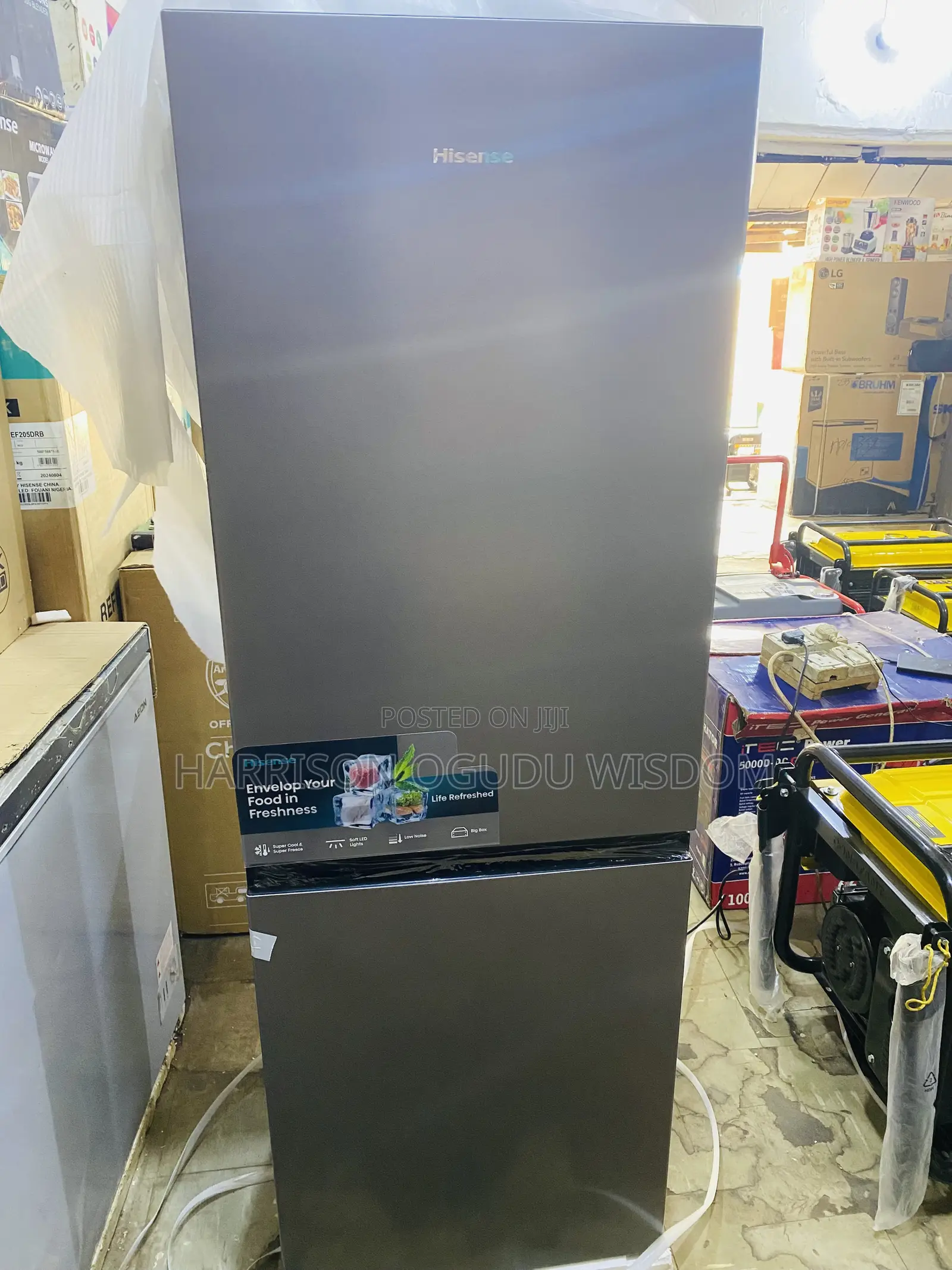 Original Hisense Refrigerator 225l