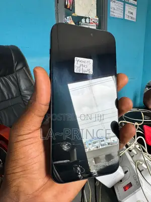 Apple iPhone 15 Plus 128 GB Black
