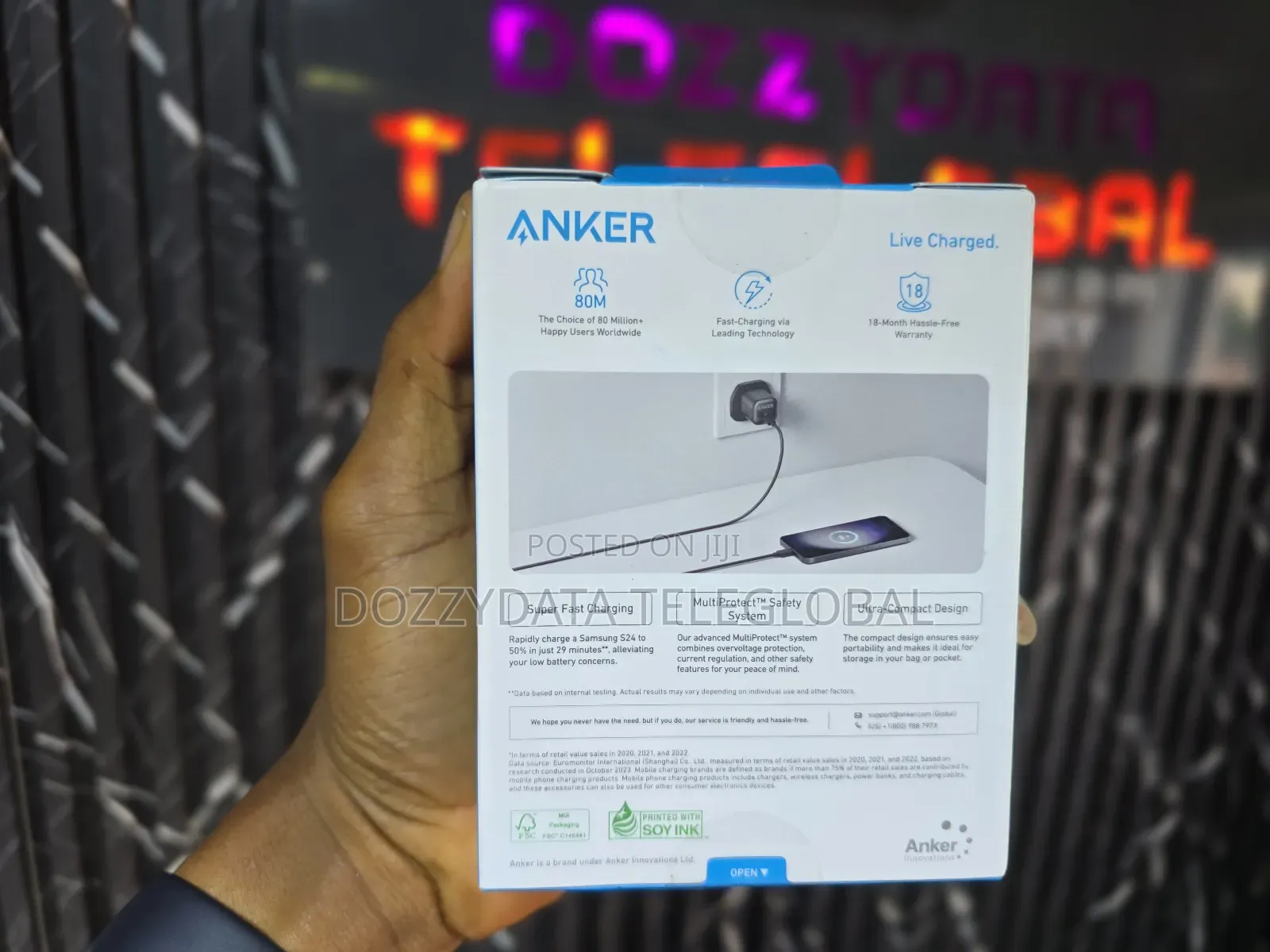 Anker 25w Compact Charger With a Usb-C Cable