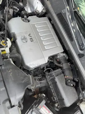 Toyota Highlander 3.5L 4WD 2013 Silver