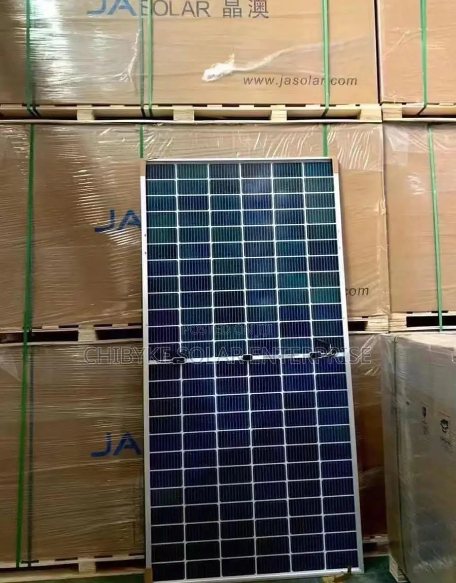 555watts Solar Panel Byfacial 144cells Halfcut Silver Frame