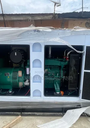 Photo - Original England Perkins Soundproof Diesel Generator 400kva