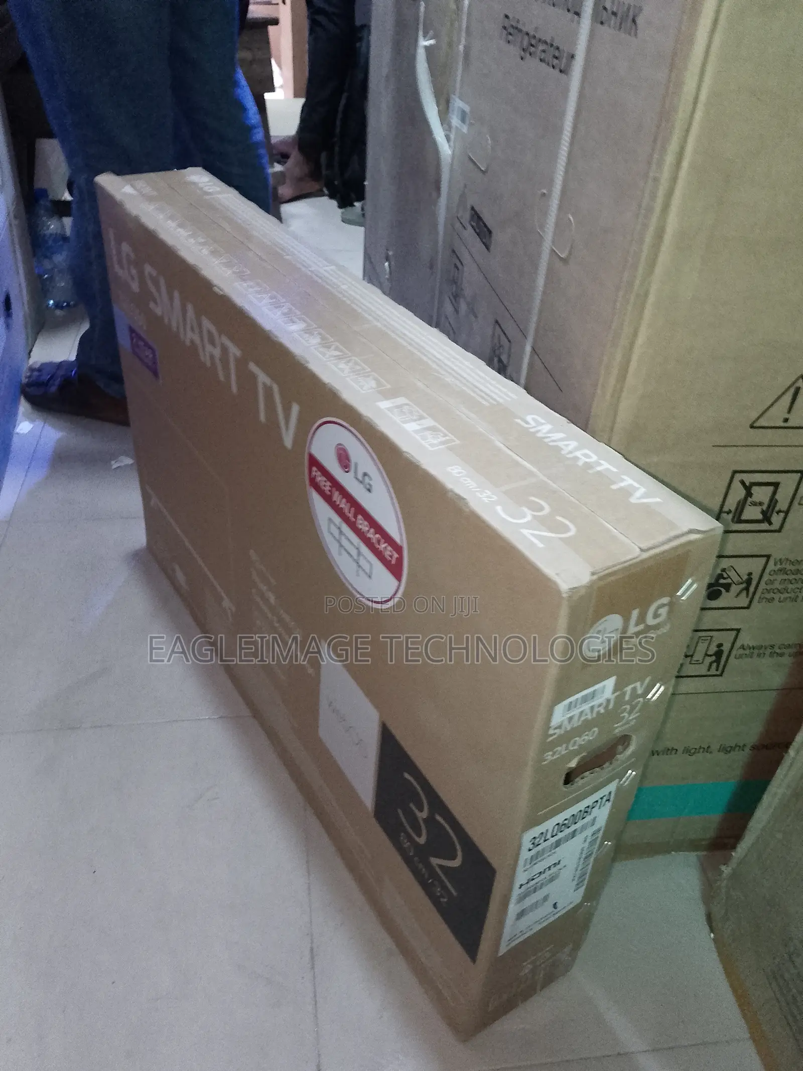 Future-Proof Lg 32 Inch 32lq600 Smart Webos Tv With Ai Thinq