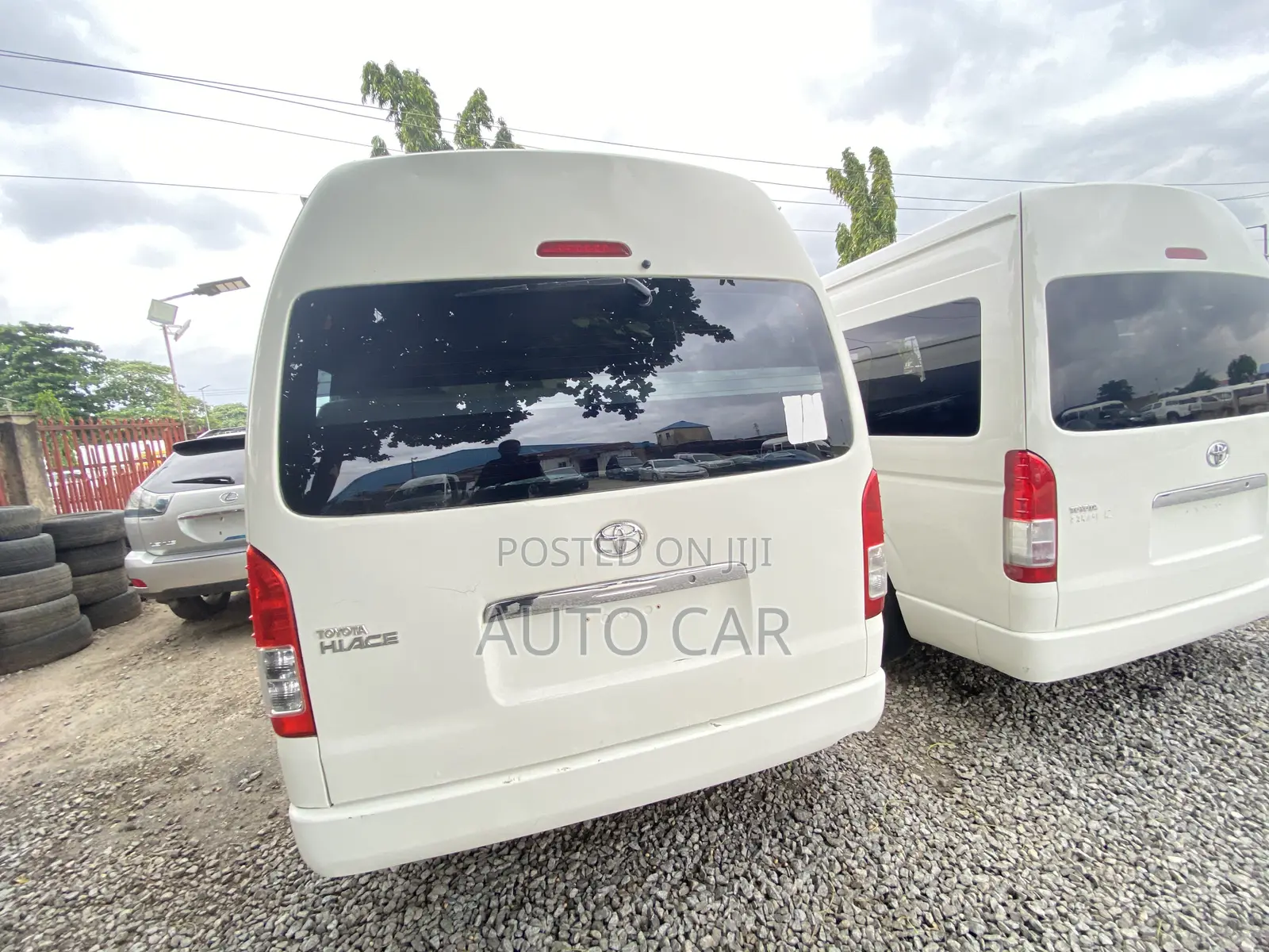Toyota HiAce 2015 White