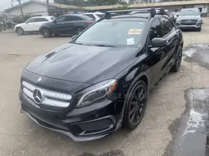Mercedes-Benz GLA 250 2015 Black