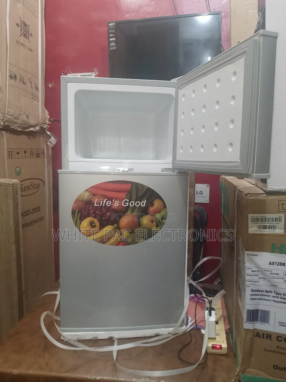 Lg Double Door 110 Litre Fridge Fast Ice Block Maker > 2 Yrs