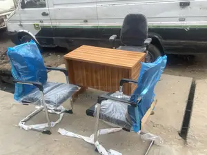 Photo - High Class Executive Visitor’S Chair