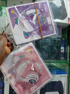 Photo - Headphones