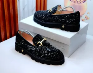 Photo - Classic Luxury Designer Shoe