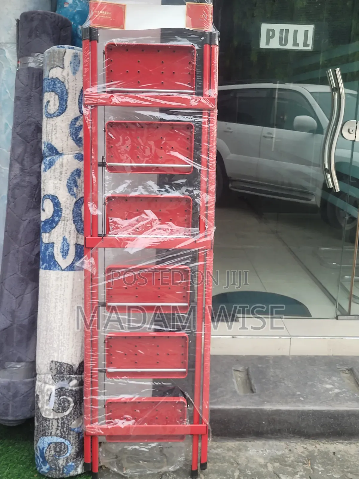 Luxury Ladders.