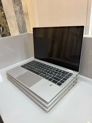Laptop HP EliteBook 1040 G8 32GB Intel Core I7 SSD 512GB