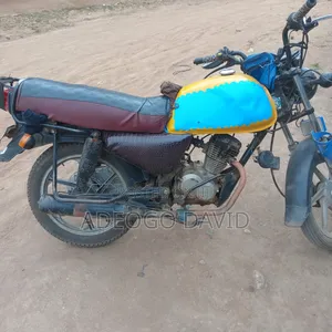 Photo - Honda CB 2020 Blue