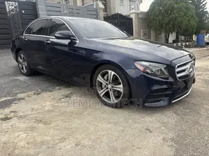 Mercedes-Benz E300 4Matic AWD Sedan (2.0L 4cyl 9A) 2017 Blue