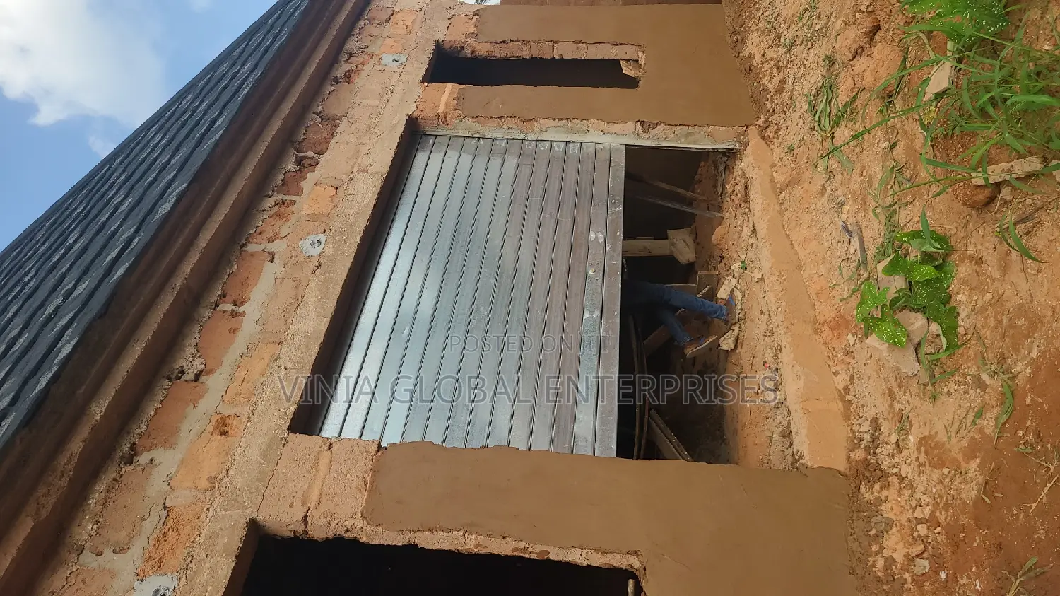 Rolling Door/Gate