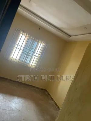3bdrm Block of Flats in Benin City for rent