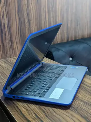 Laptop HP Pavilion 15 8GB Intel Core i3 HDD 1T