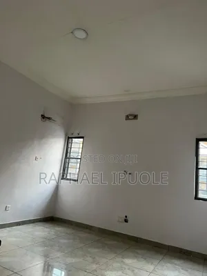 Photo - 2bdrm Duplex in Adeniyi Jones for rent
