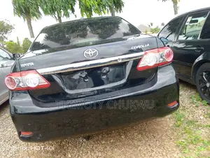 Photo - Toyota Corolla 2012 Black