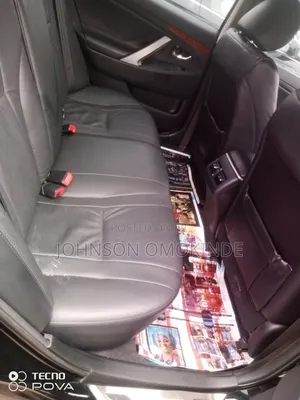 Toyota Camry LE 4dr Sedan (2.5L 4cyl 6A) 2011 Matt Black