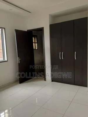 2bdrm Apartment in Lekki Right for rent
