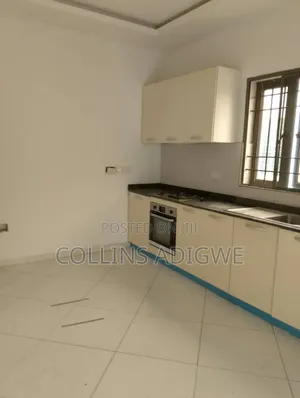 2bdrm Apartment in Lekki Right for rent