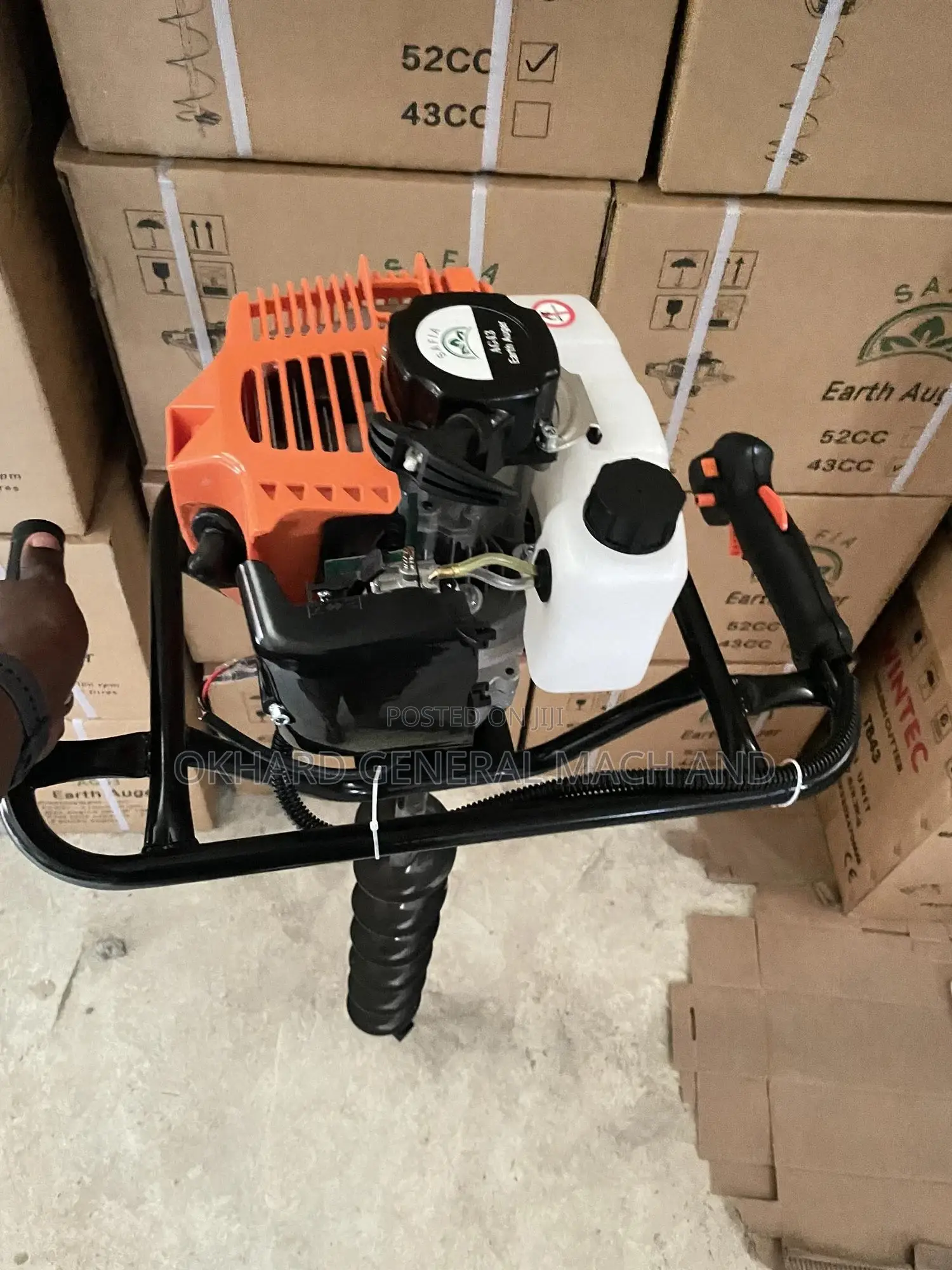 Earth Auger Machine