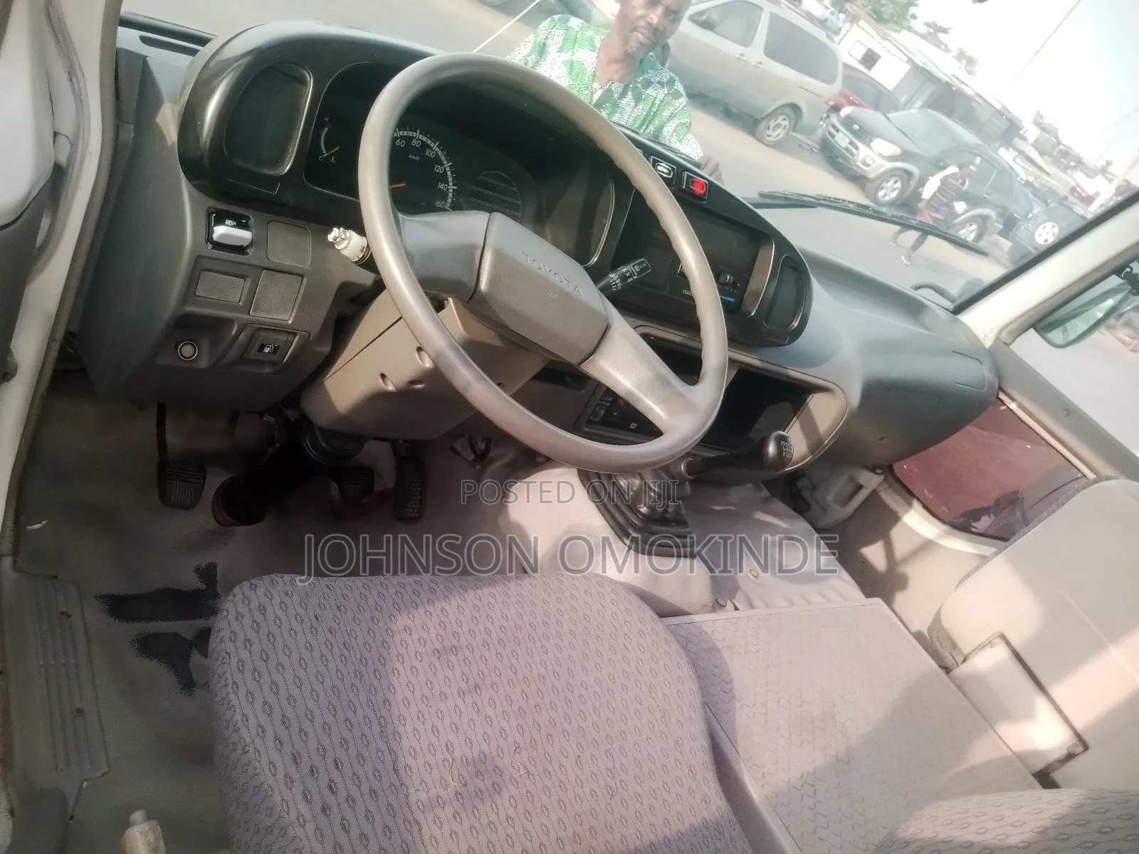 Toyota Coaster 2007 White