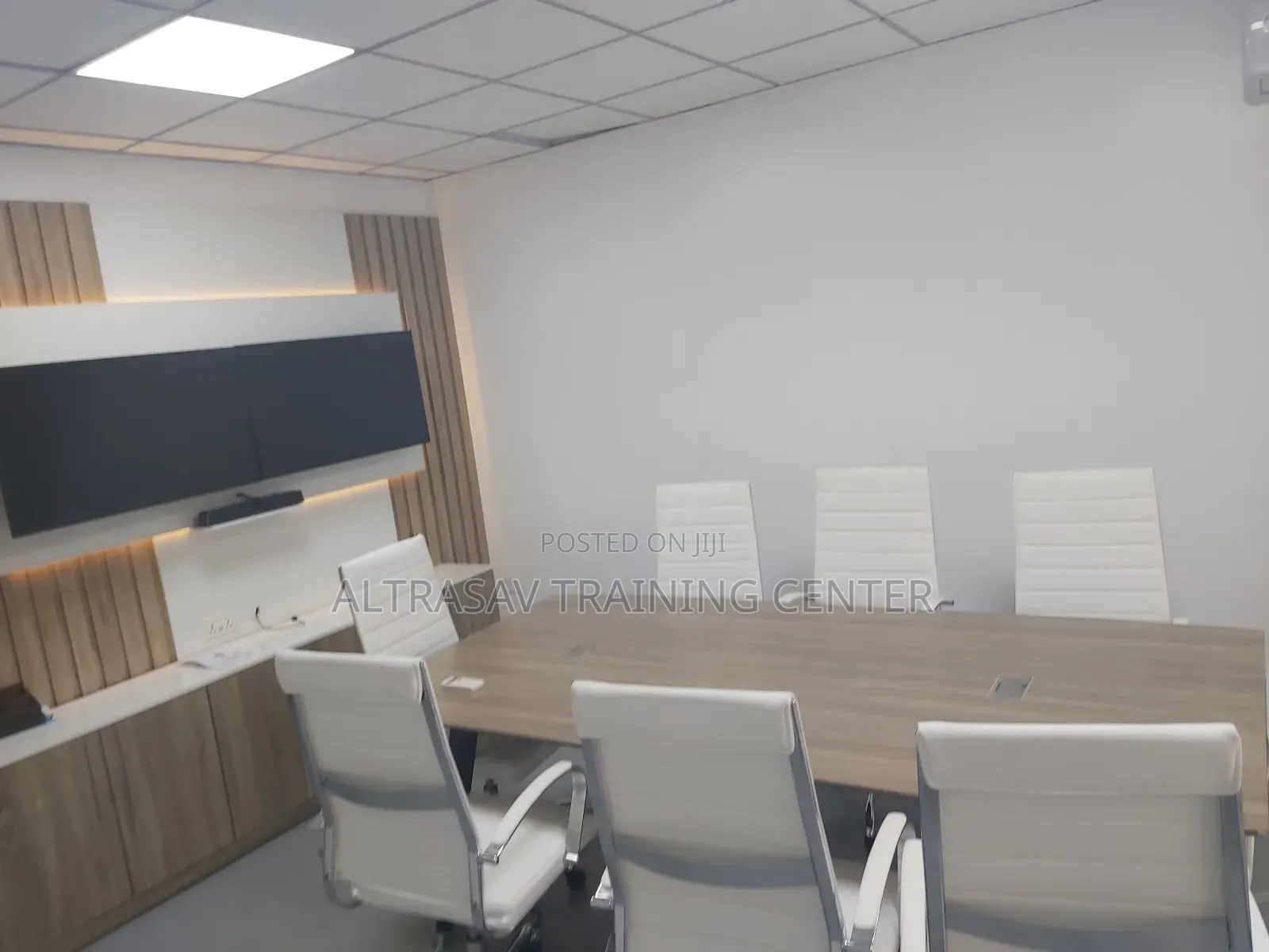 Training/Meetings and Conferencing Centre