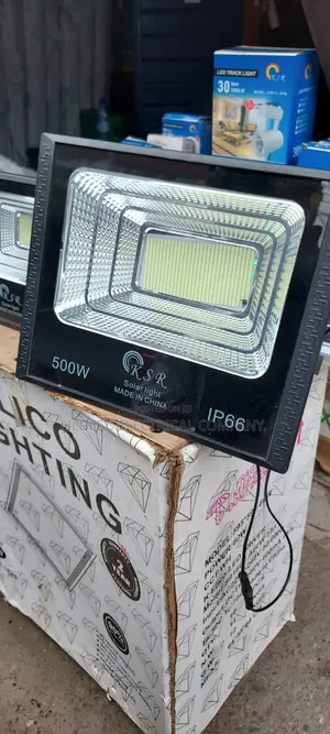High Quality 500 Watts Solar Flood Light With Seperate Panel