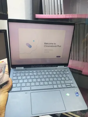Laptop HP Dragonfly G4 16GB Intel Core I5 SSD 512GB