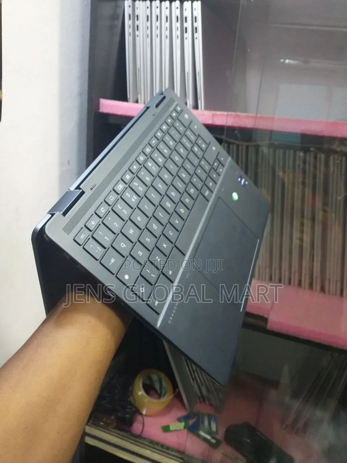 Laptop HP Dragonfly G4 16GB Intel Core I5 SSD 512GB