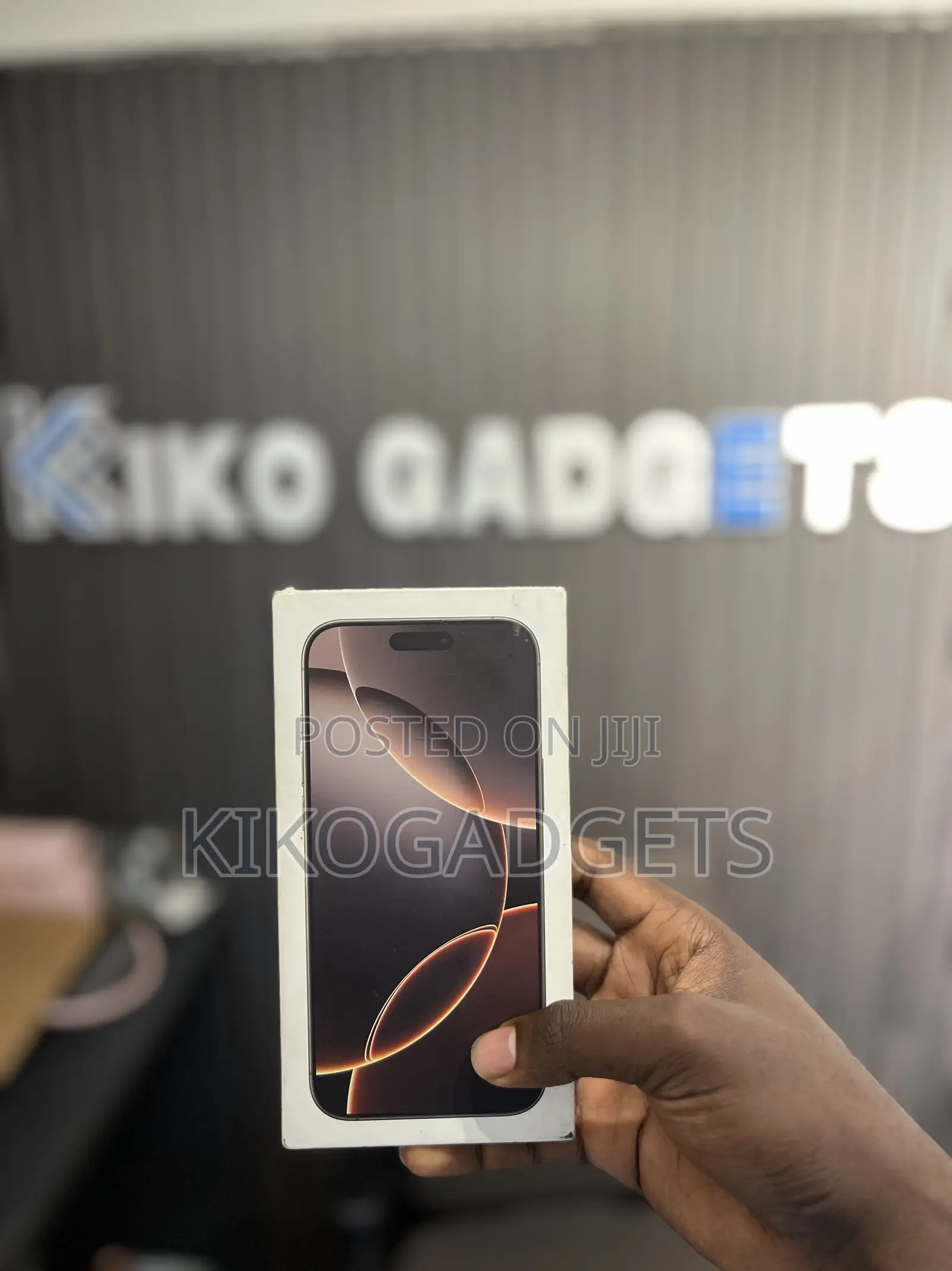 Apple iPhone 16 Pro Max 256 GB Gold