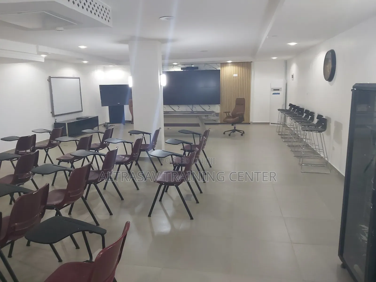 Training/Meetings and Conferencing Centre