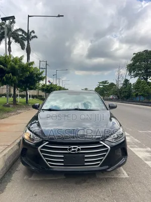 Hyundai Elantra 2016 Black