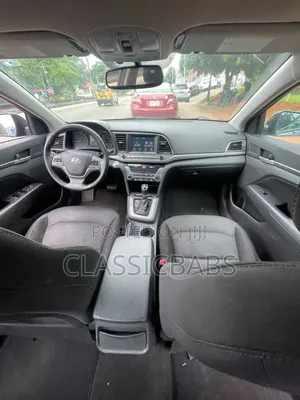 Hyundai Elantra 2016 Black