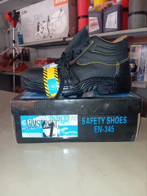 Original Armstrong Safety Boots Available In 40-46