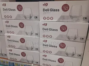 Deli Glass Diamond Water Cup