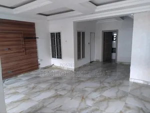 4bdrm Townhouse/Terrace in By Cosa Church, Guzape District for sale