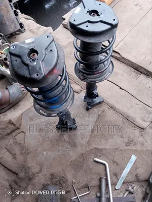 Front Shock Mercedes Benz W204 Non 4 Matic