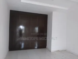 4bdrm Townhouse/Terrace in Main Mabushi for sale