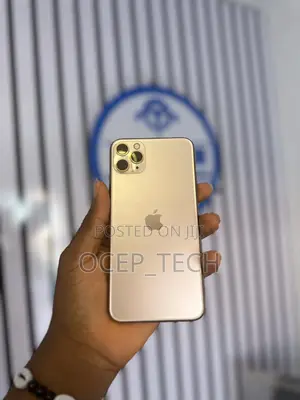 Apple iPhone 11 Pro Max 64 GB Gold