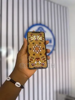 Apple iPhone 11 Pro Max 64 GB Gold