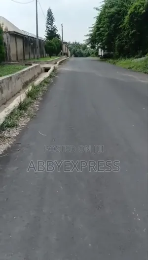 Land for Sale in Golf Club Area, Onireke Gra Ibadan.