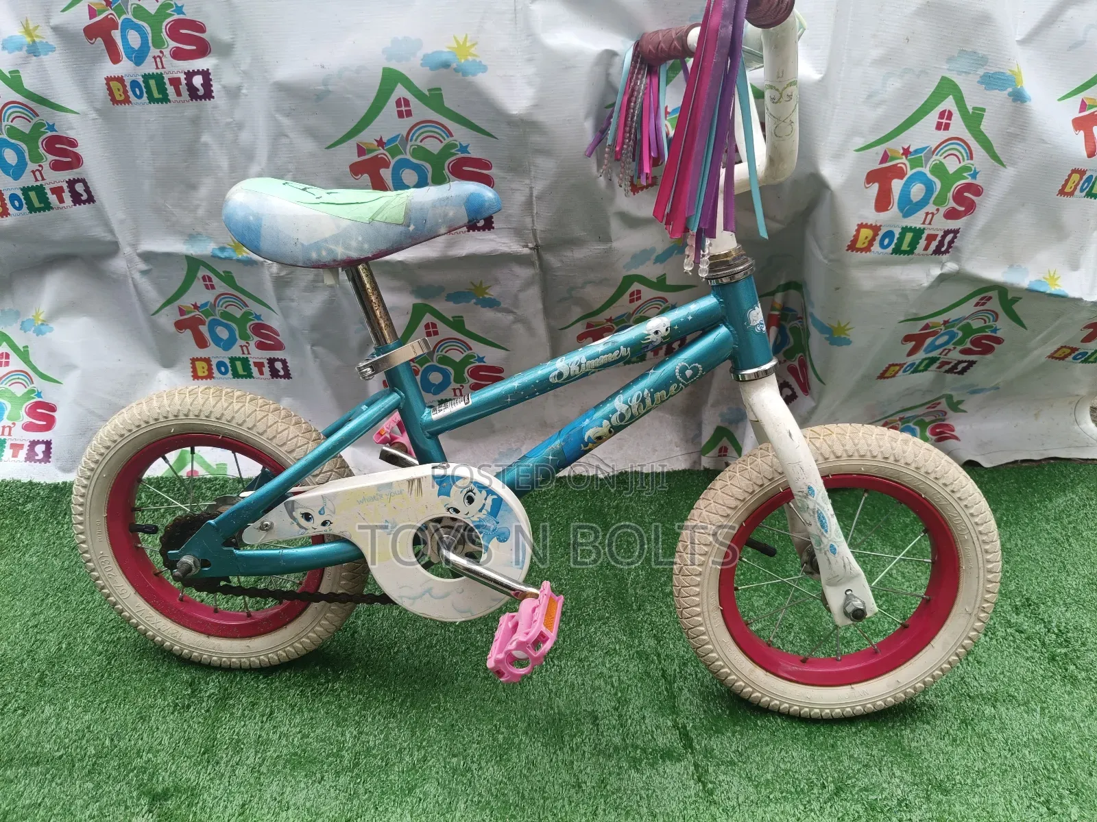 Size 12 Kids Bicycle Shine With Tassle