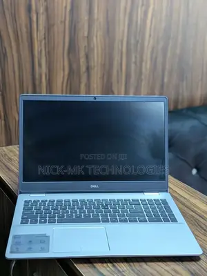 Laptop Dell Inspiron 15 5579 16GB Intel Core I7 SSD 256GB
