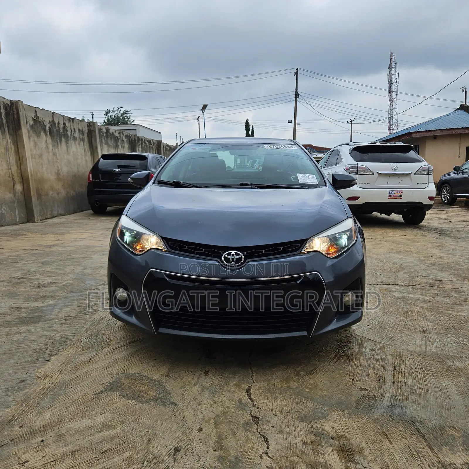 Toyota Corolla 2015 Gray
